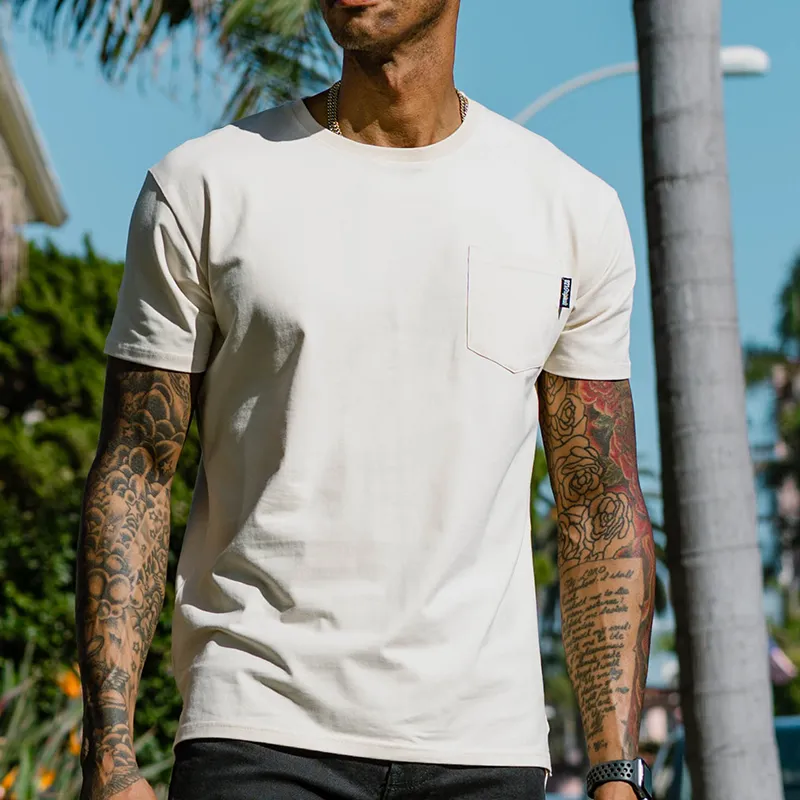 021 ESSENTIAL POCKET T-SHIRT - SAND