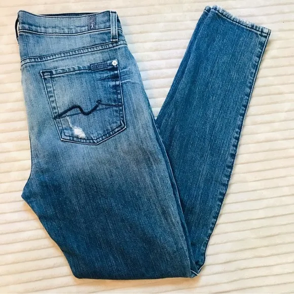 7Fam 7 For All Mankind Distressed Skinny Jeans Women’s size 30 10 medium