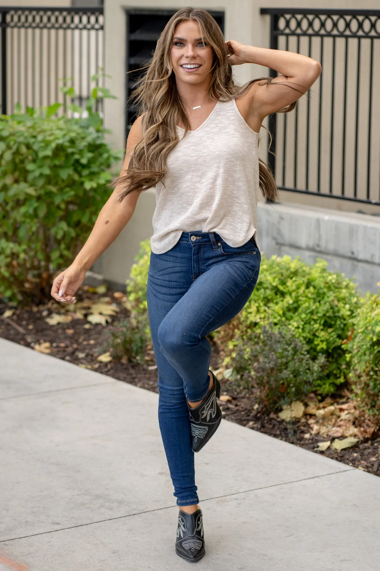 Annaka Mid Rise Super Skinny Jeans