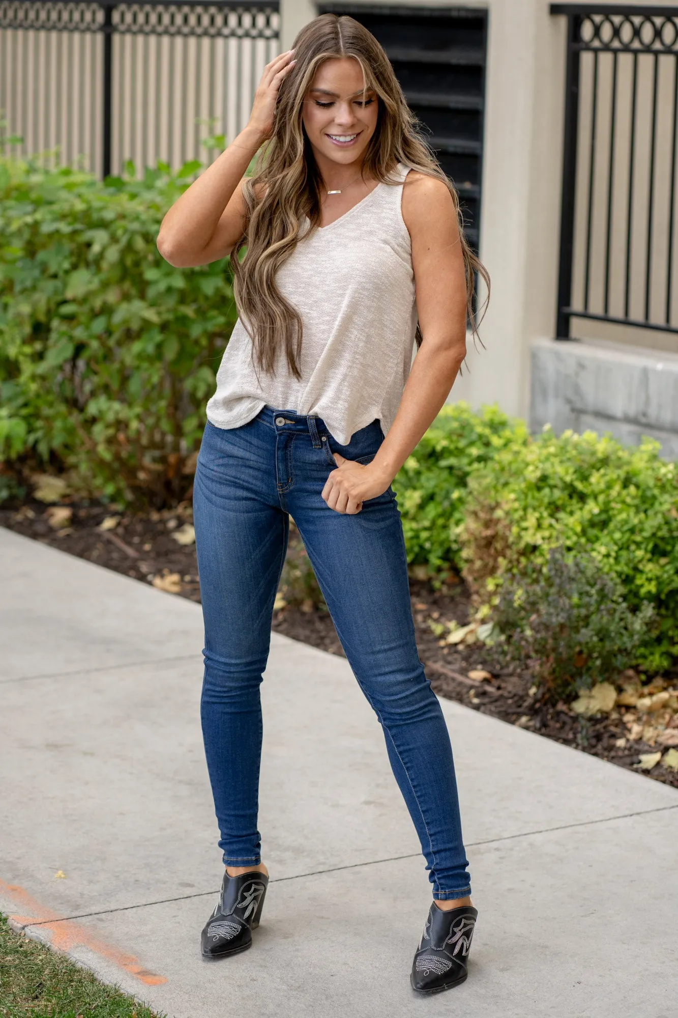 Annaka Mid Rise Super Skinny Jeans
