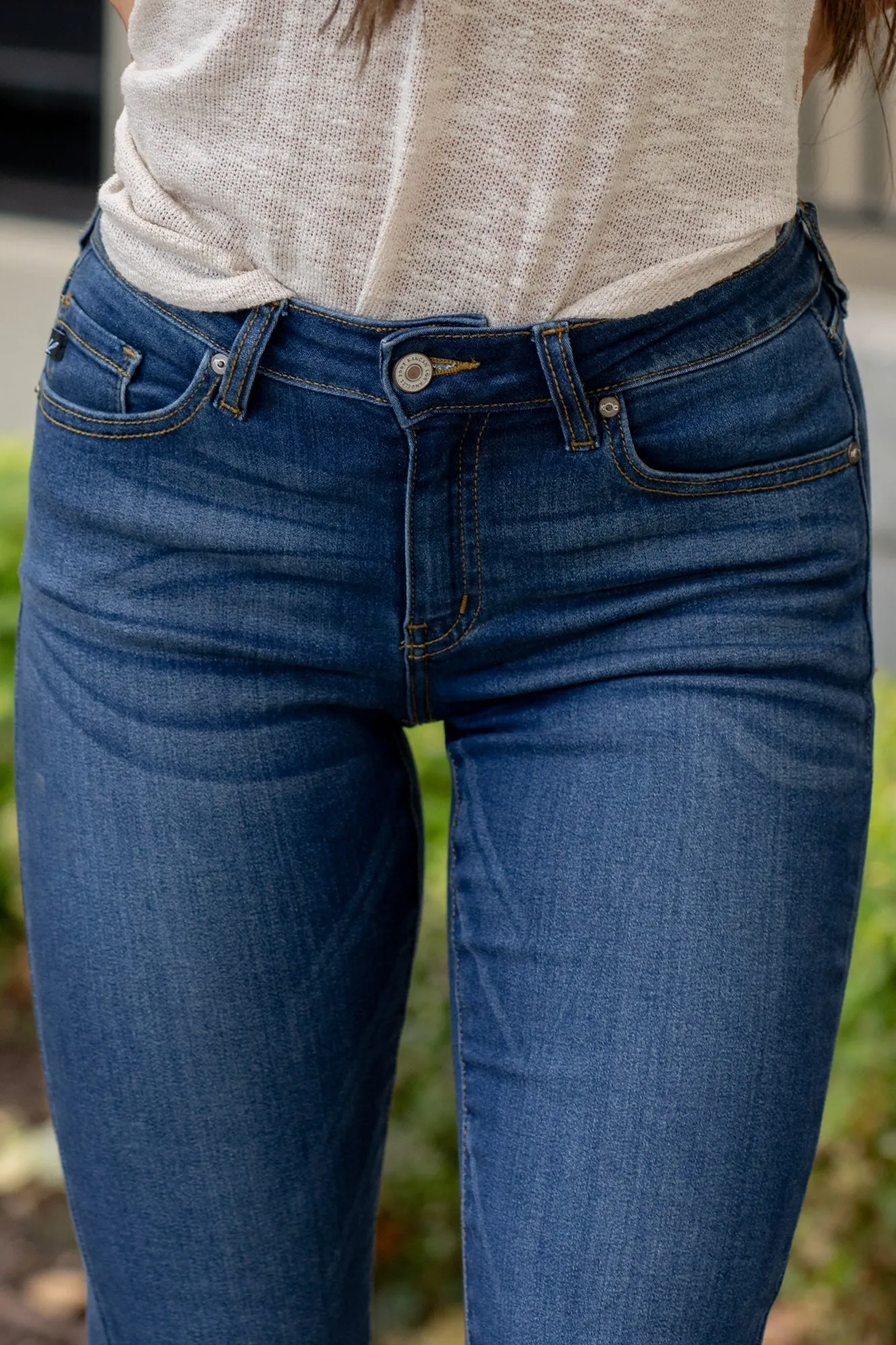 Annaka Mid Rise Super Skinny Jeans