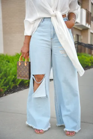 BIG RIP DENIM JEANS