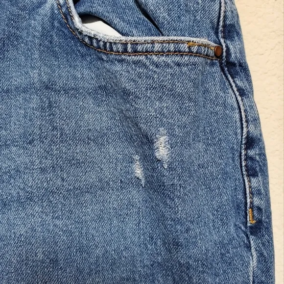Boden Boyfriend Style Denim Jeans.  Size 12R
