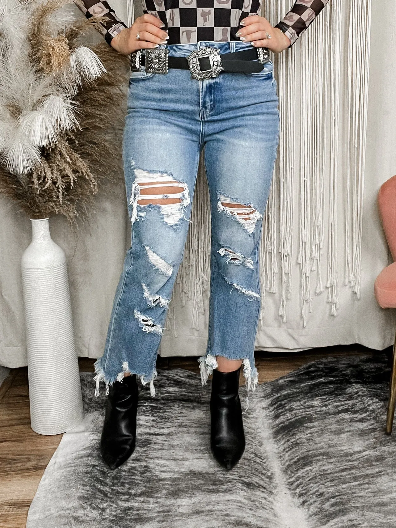 Brie Distressed Crop Jean