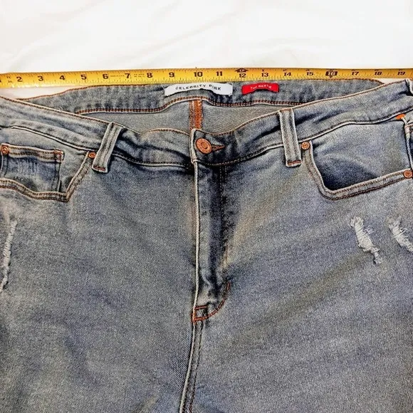 CELEBRITY PINK Jeans Plus Sz 20 The Bestie Lt Blue MODERN Open Knee DISTRESSED