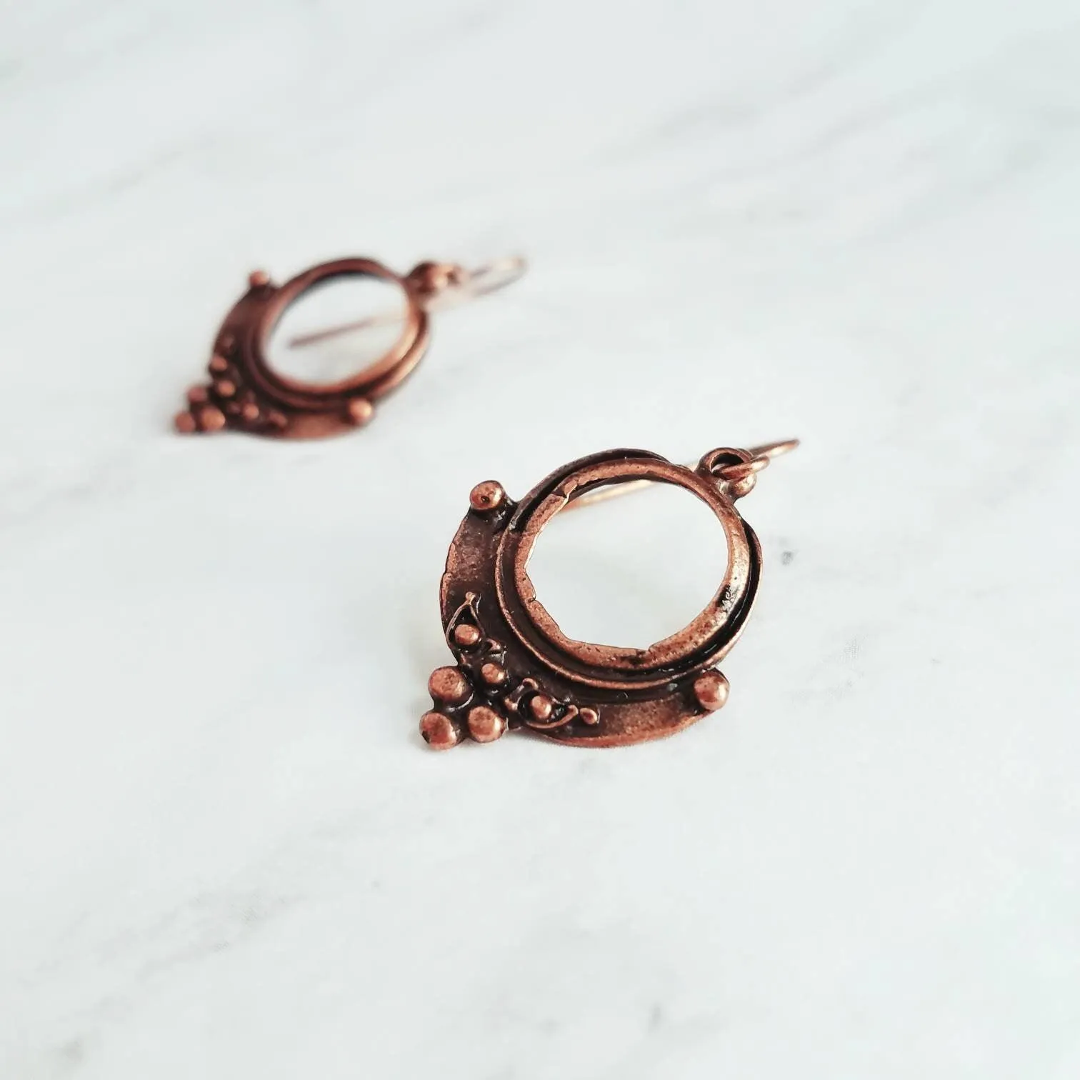 Copper Circle Earrings, small copper dangles, round copper ball accents, antique copper earring, rust brown, oxidized hoop earrings