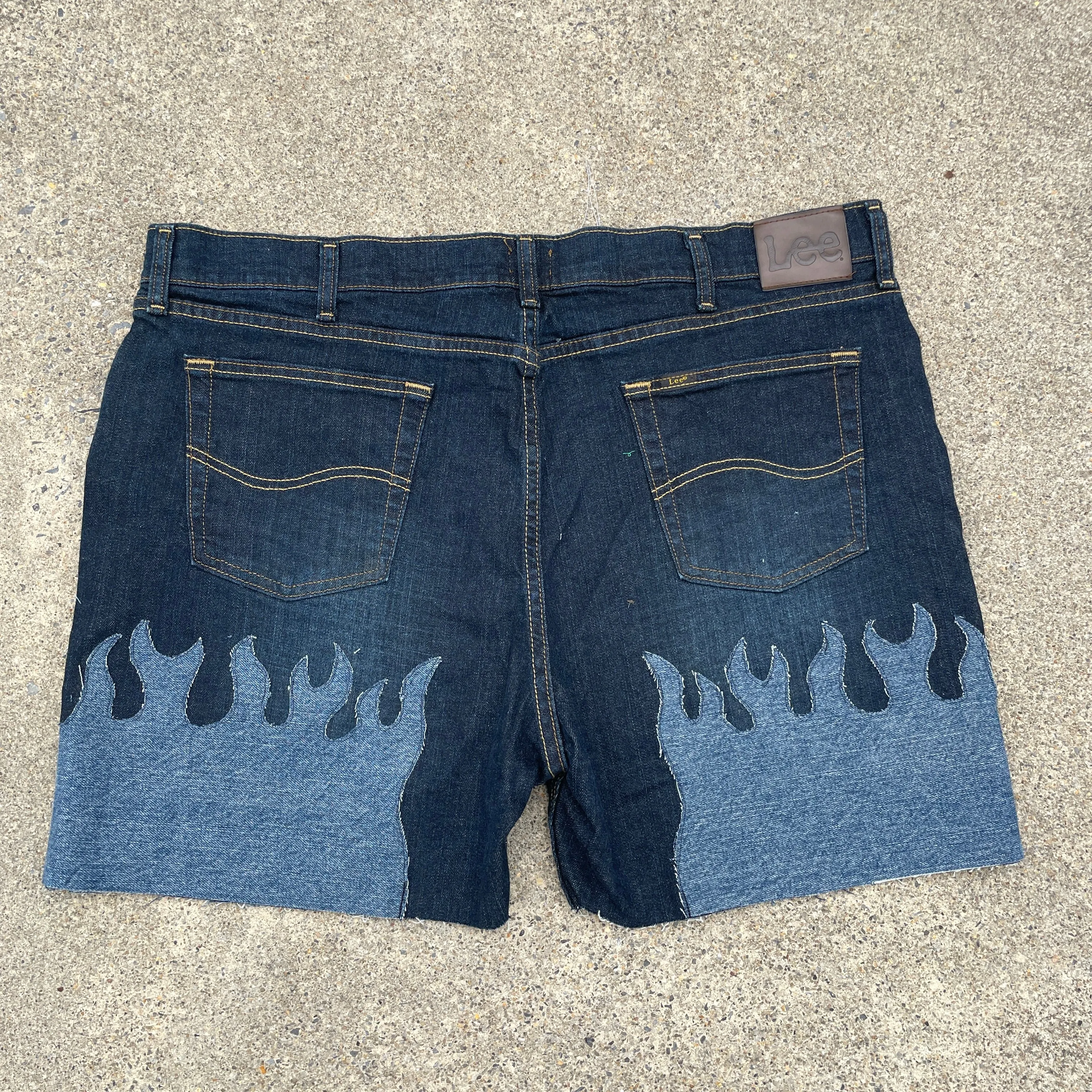 Denim on Fire Distress 5inch Lee Jorts 42W