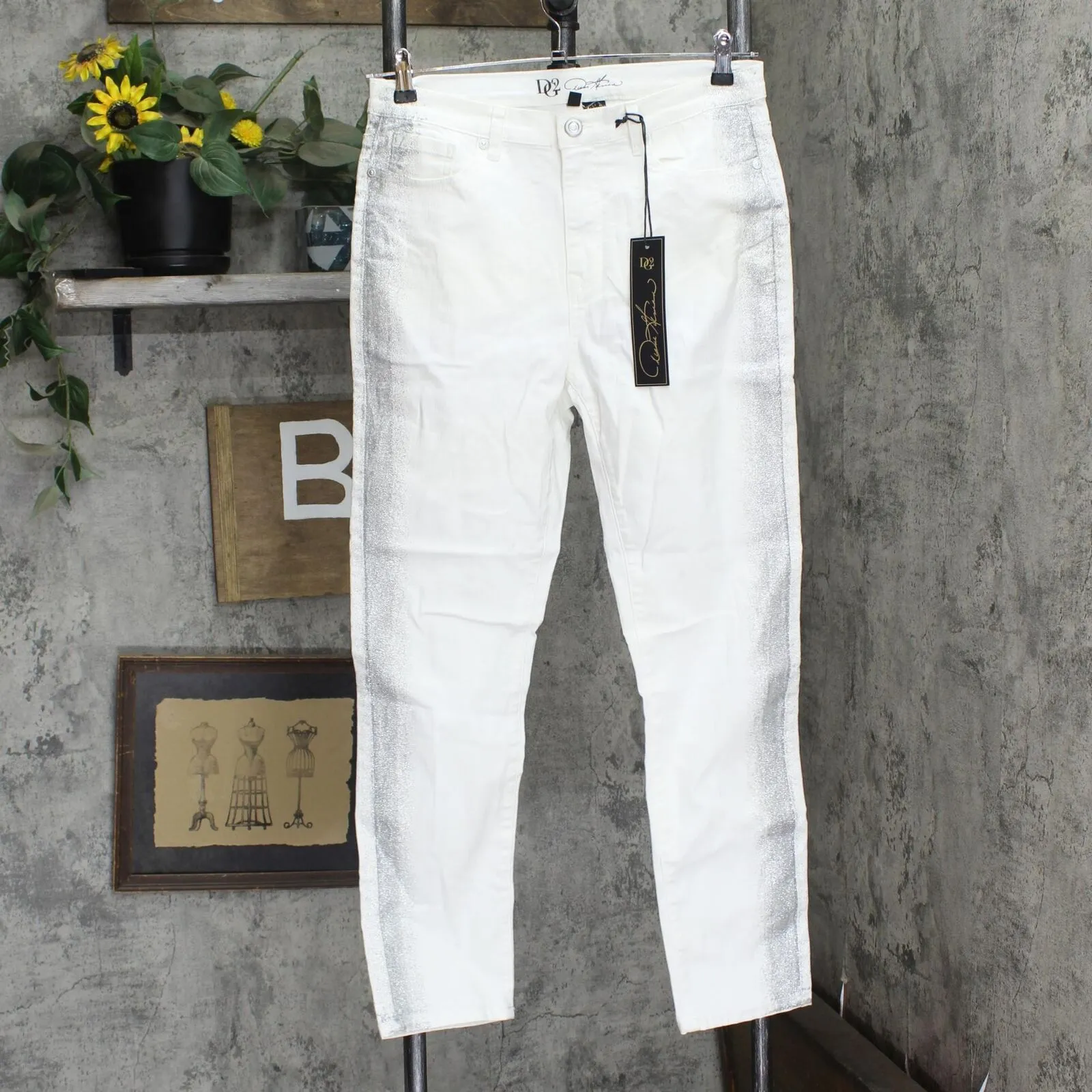 DG2 Womens Glitter Spray Anniversary Skinny Jeans 697733 Ivory Gray 10