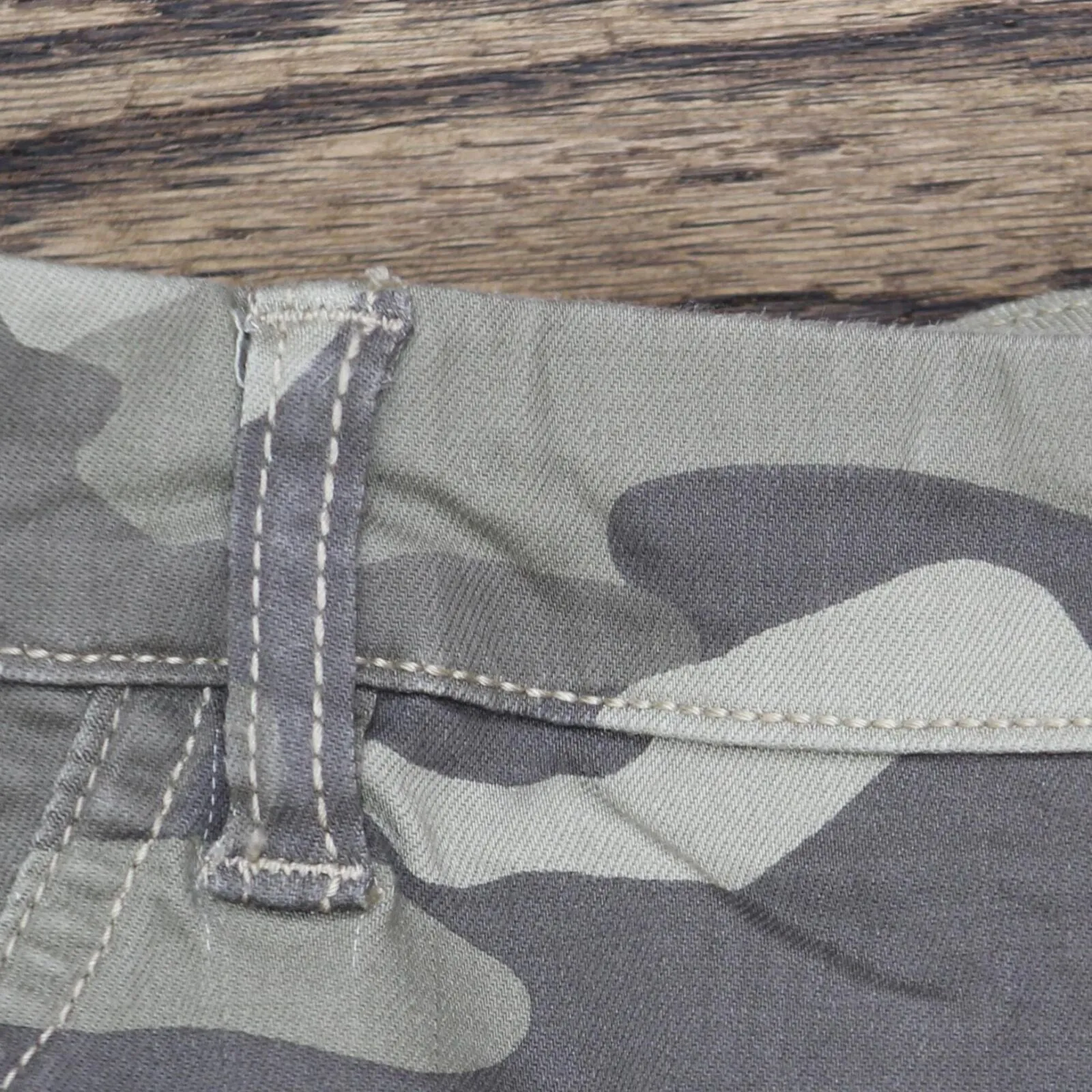 DG2 Womens Reversible Twill Pull On Skinny Jeans 728979 Olive Green L