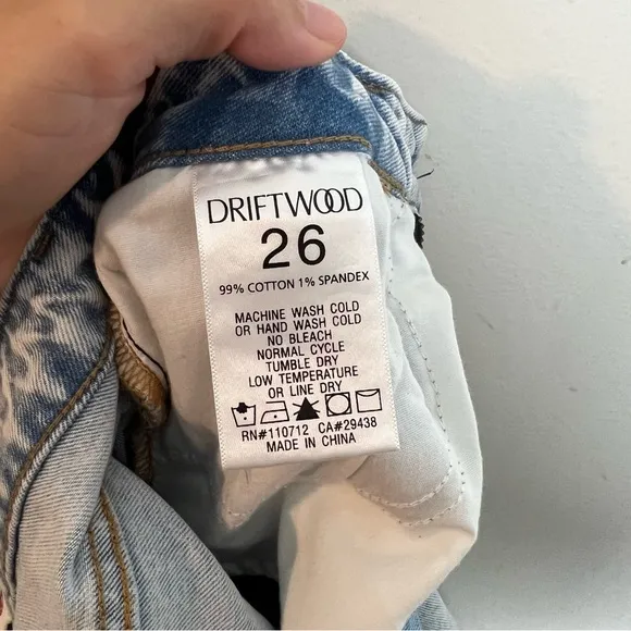 DRIFTWOOD- Gizelle Geometric Embroidered Distressed Light Wash Denim Jeans