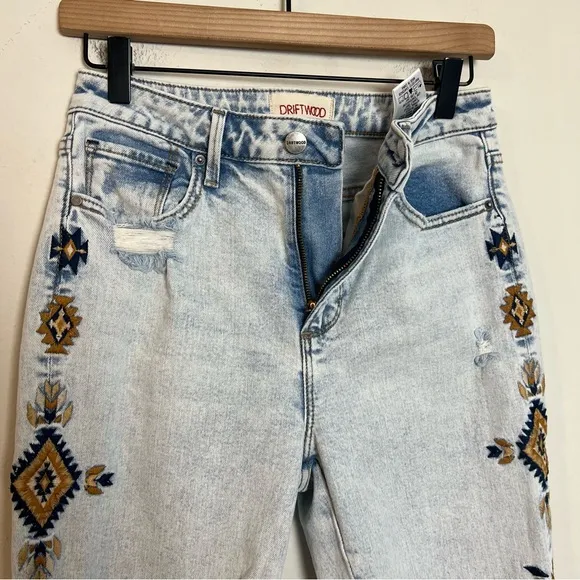 DRIFTWOOD- Gizelle Geometric Embroidered Distressed Light Wash Denim Jeans
