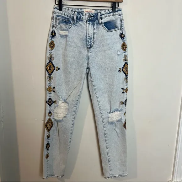 DRIFTWOOD- Gizelle Geometric Embroidered Distressed Light Wash Denim Jeans