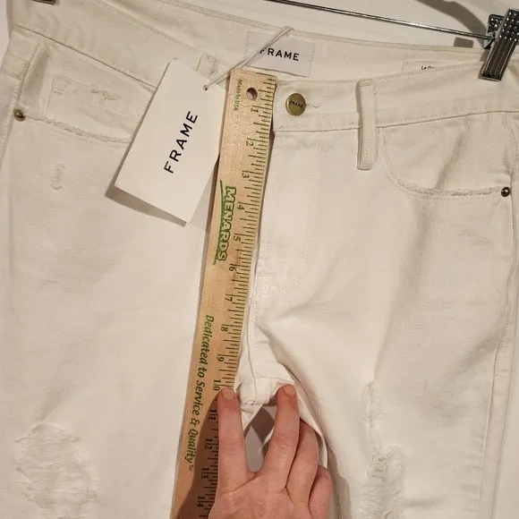 FRAME NWT Le Garcon Rumpled Blanc Rips Mid Rise Denim Jeans White Distressed 25