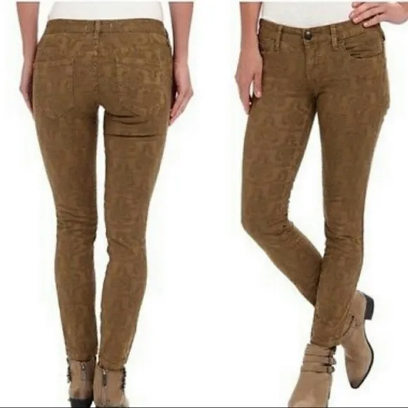 “FREE PEOPLE” Jacquard Skinny Ankle Jeans