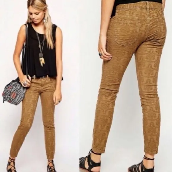 “FREE PEOPLE” Jacquard Skinny Ankle Jeans