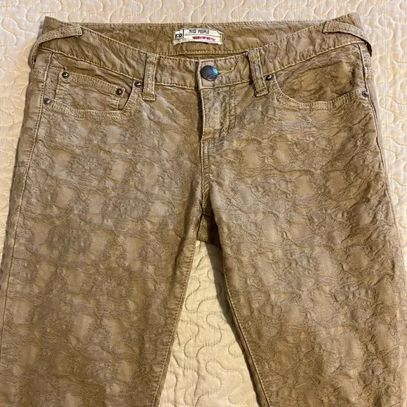 “FREE PEOPLE” Jacquard Skinny Ankle Jeans