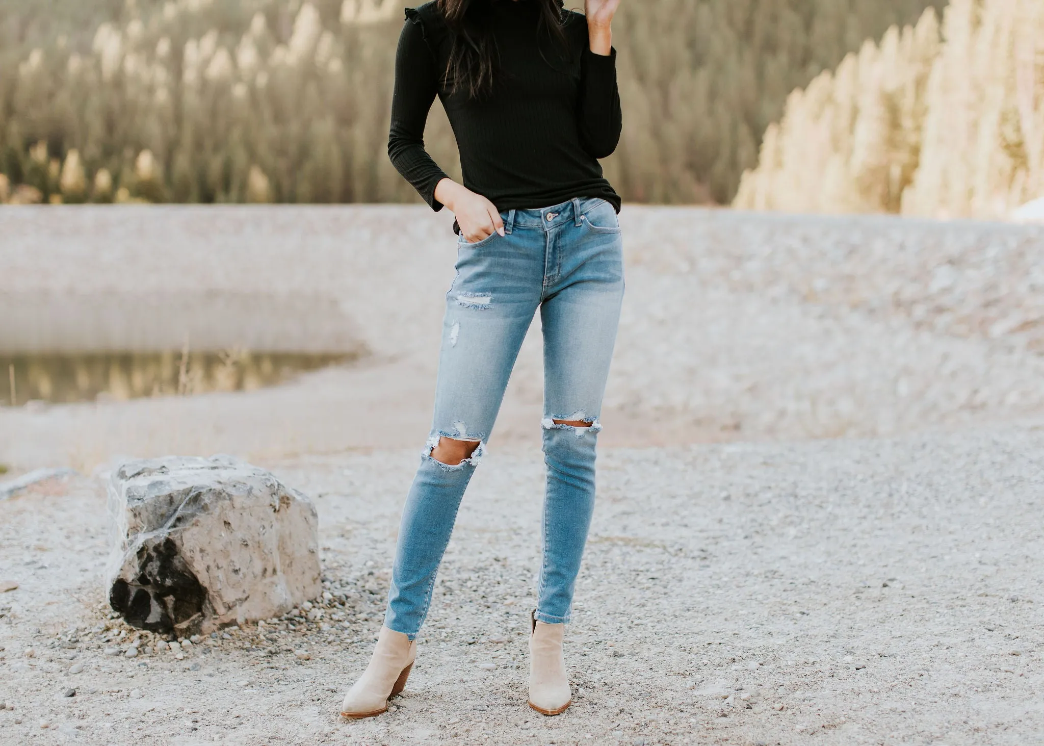 Free the People Distressed Light Wash Skinny