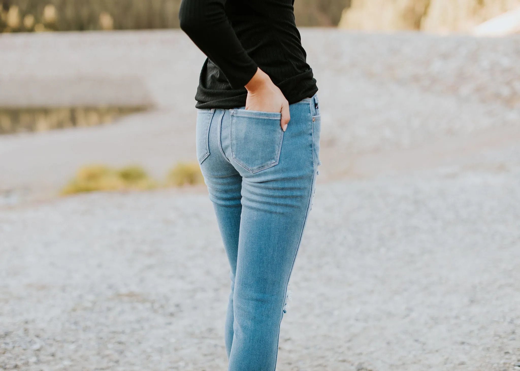 Free the People Distressed Light Wash Skinny