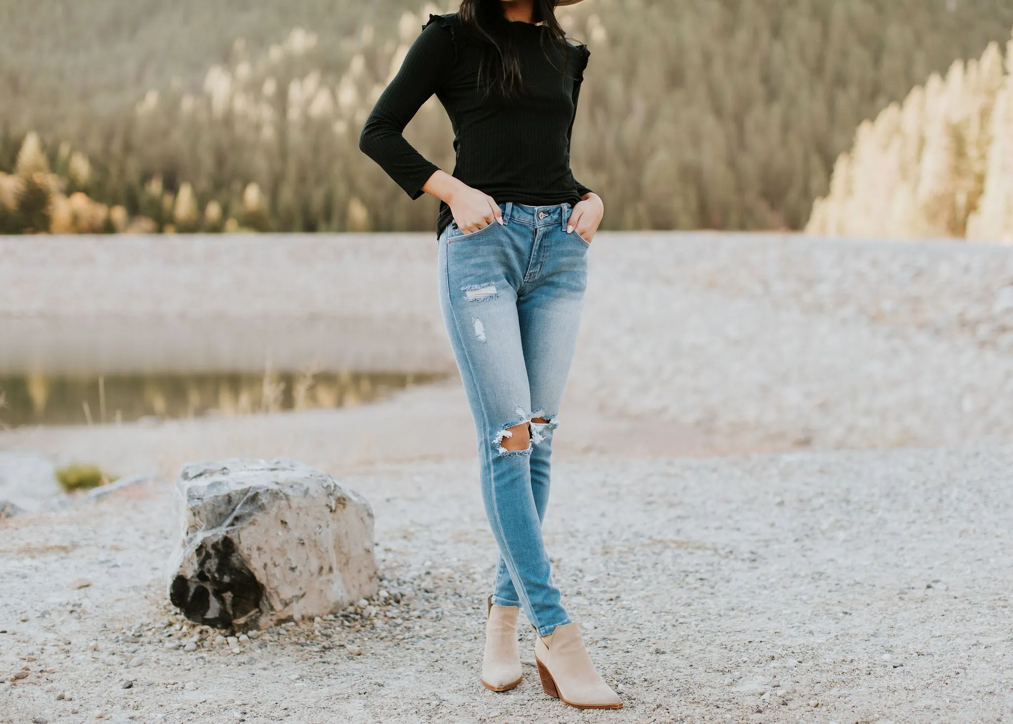 Free the People Distressed Light Wash Skinny