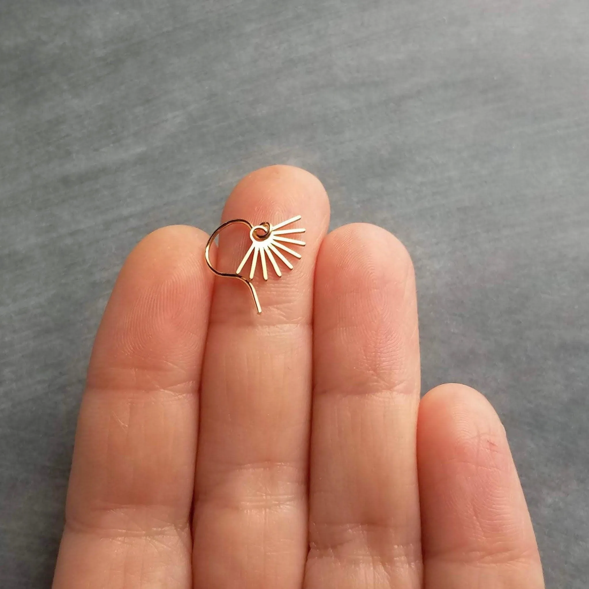 Gold Sun Ray Earrings, sun earrings, sunshine earrings, little sun earrings, tiny sun earrings, gold spike earrings, minimalist small spike