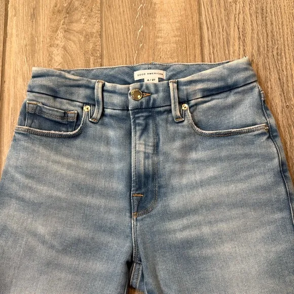 Good American Chewed Hem Distressed Jeans Size 4/27