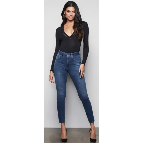 GOOD AMERICAN GOOD LEGS BLUE265 DISTRESSED JEANS ❤️NWT IN STORES❤️