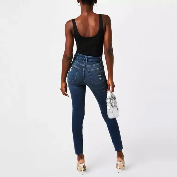 GOOD AMERICAN GOOD LEGS BLUE265 DISTRESSED JEANS ❤️NWT IN STORES❤️
