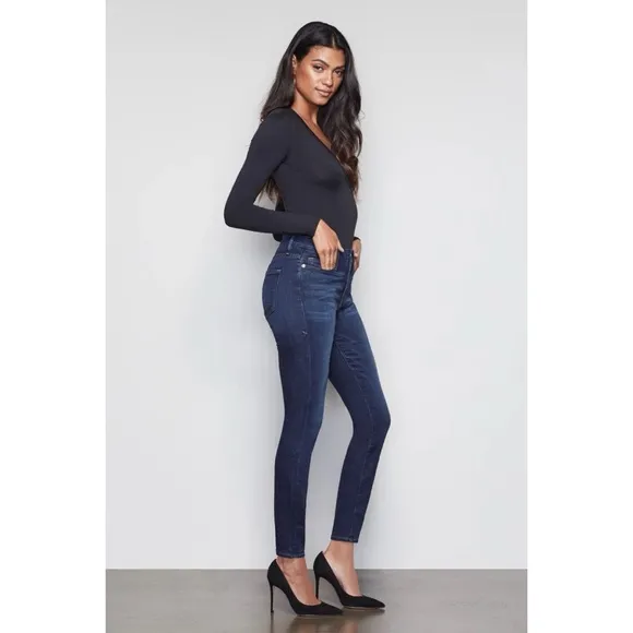 GOOD AMERICAN GOOD LEGS BLUE265 DISTRESSED JEANS ❤️NWT IN STORES❤️