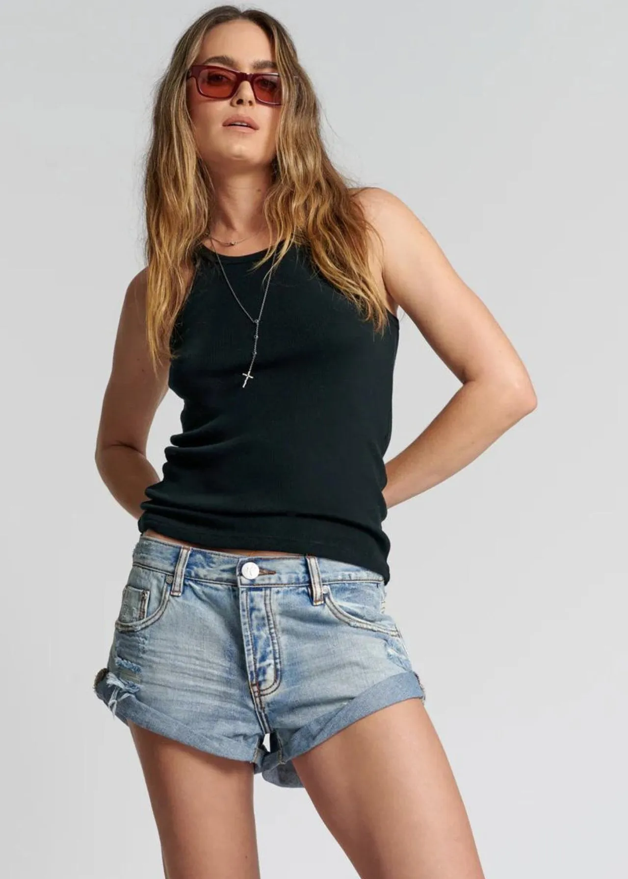 Hendrixe Bandit Low Waist Denim Short