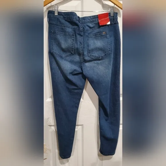 J-LO Skinny Ankle Mid Rise Jeans