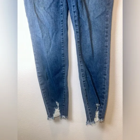 Judy Blue Raw Hem Distressed Skinny Fit Jeans