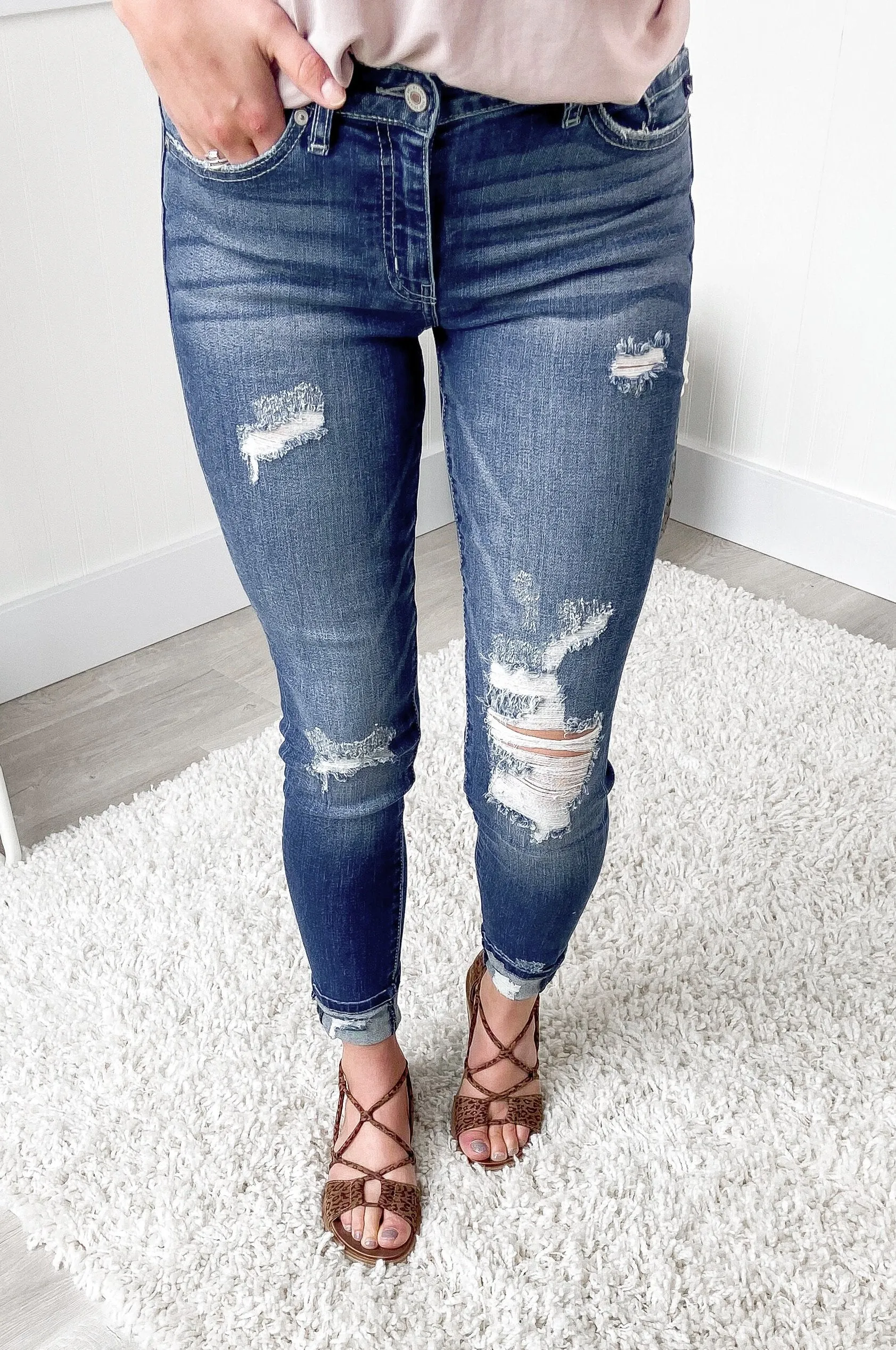 KanCan Distressed Jeans- Ariel Wash