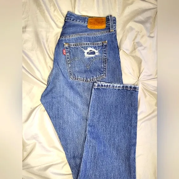 Levi's 501 Jeans with Distressed Detail