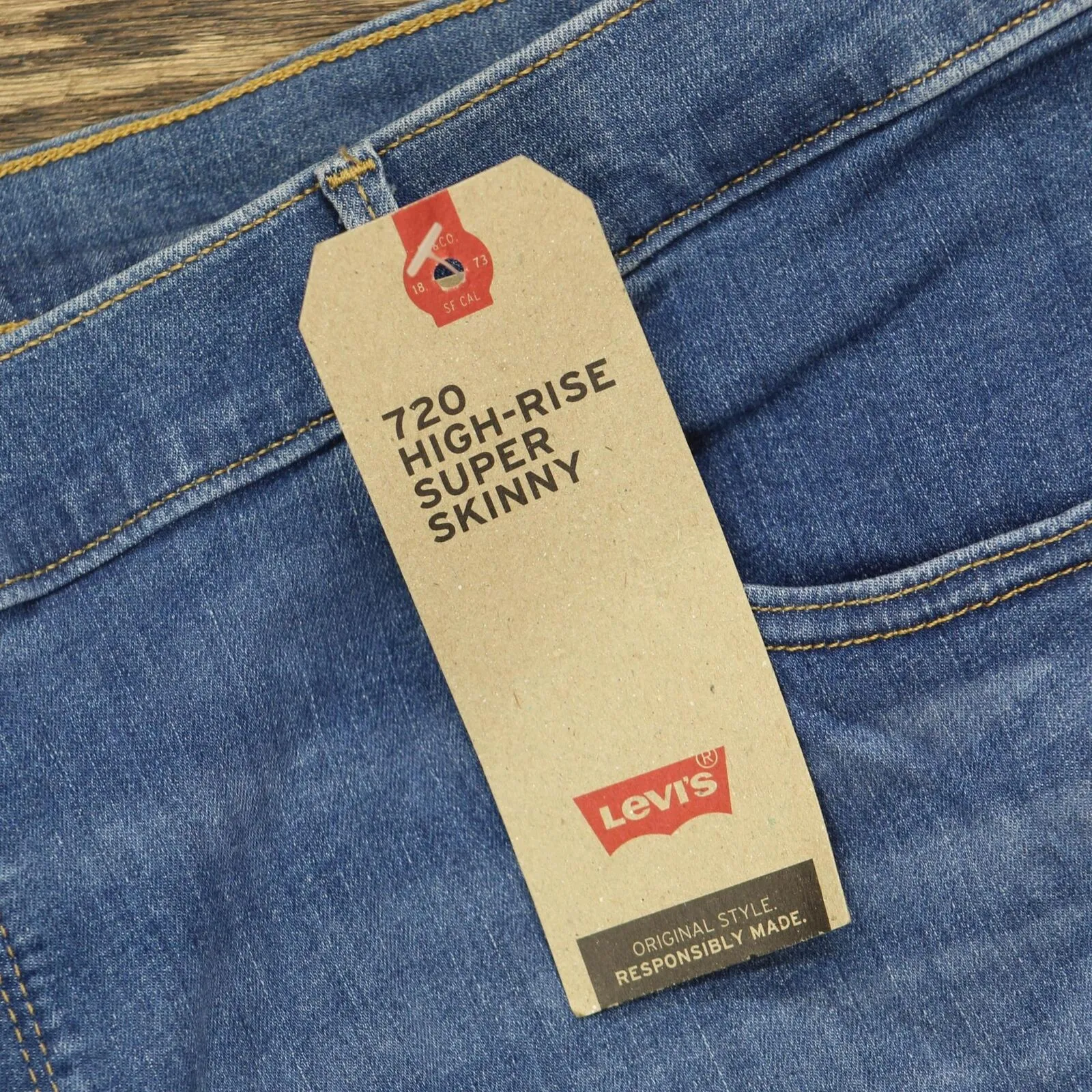 Levi's Women's Plus Size 720 High Rise Super Skinny Jeans 577500068