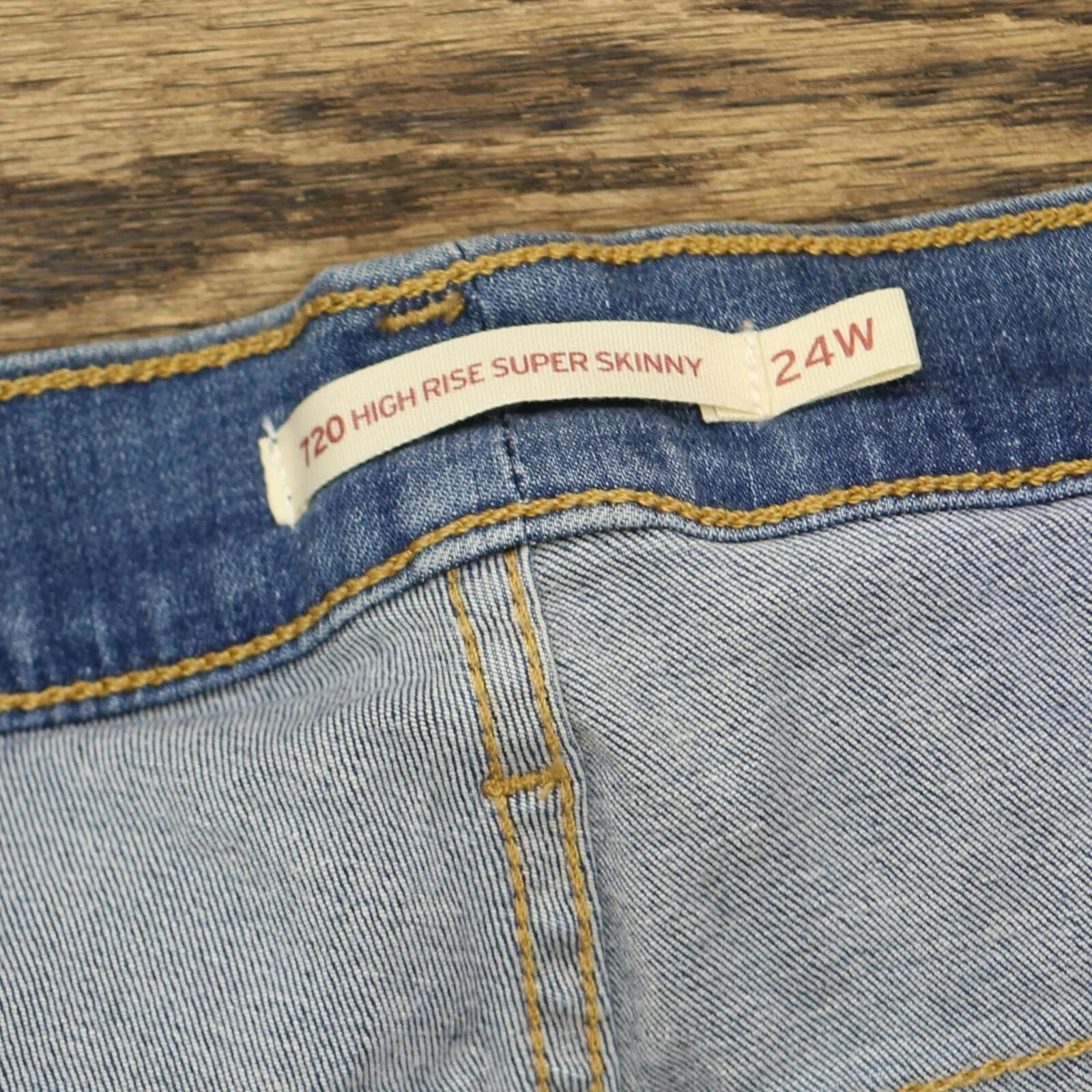 Levi's Women's Plus Size 720 High Rise Super Skinny Jeans 577500068