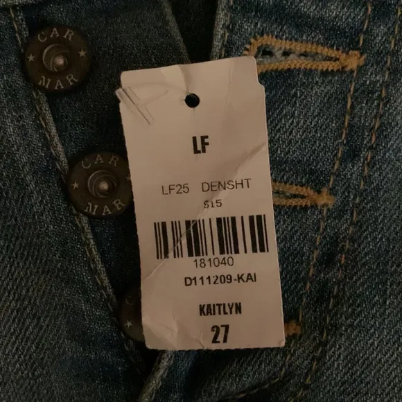 LF shorts brand new. Carmar rigid denim mid- rise frayed hem. size 27