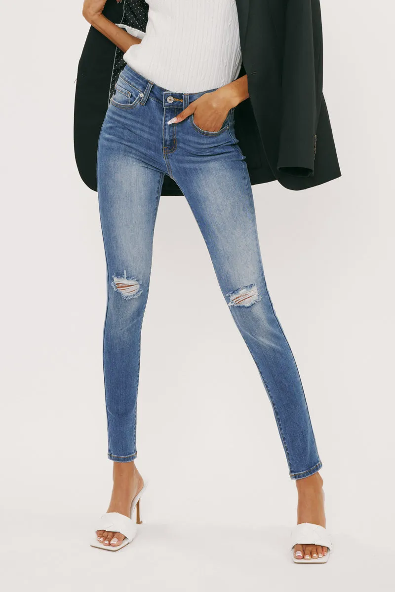 Logan Mid Rise Super Skinny