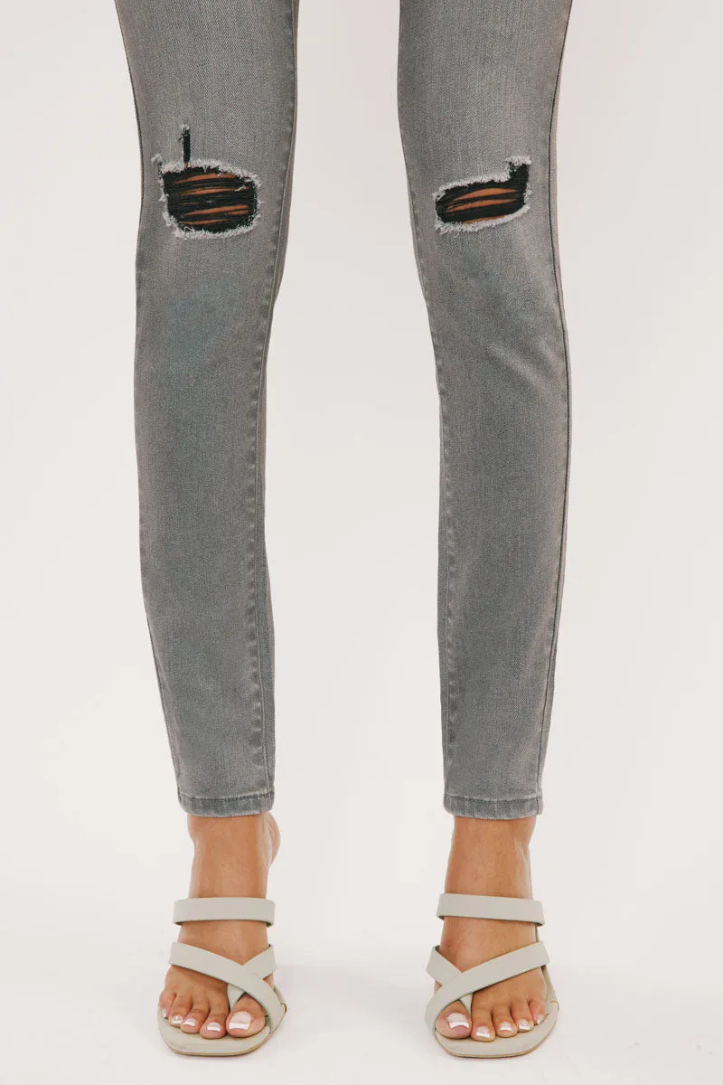 Logan Mid Rise Super Skinny