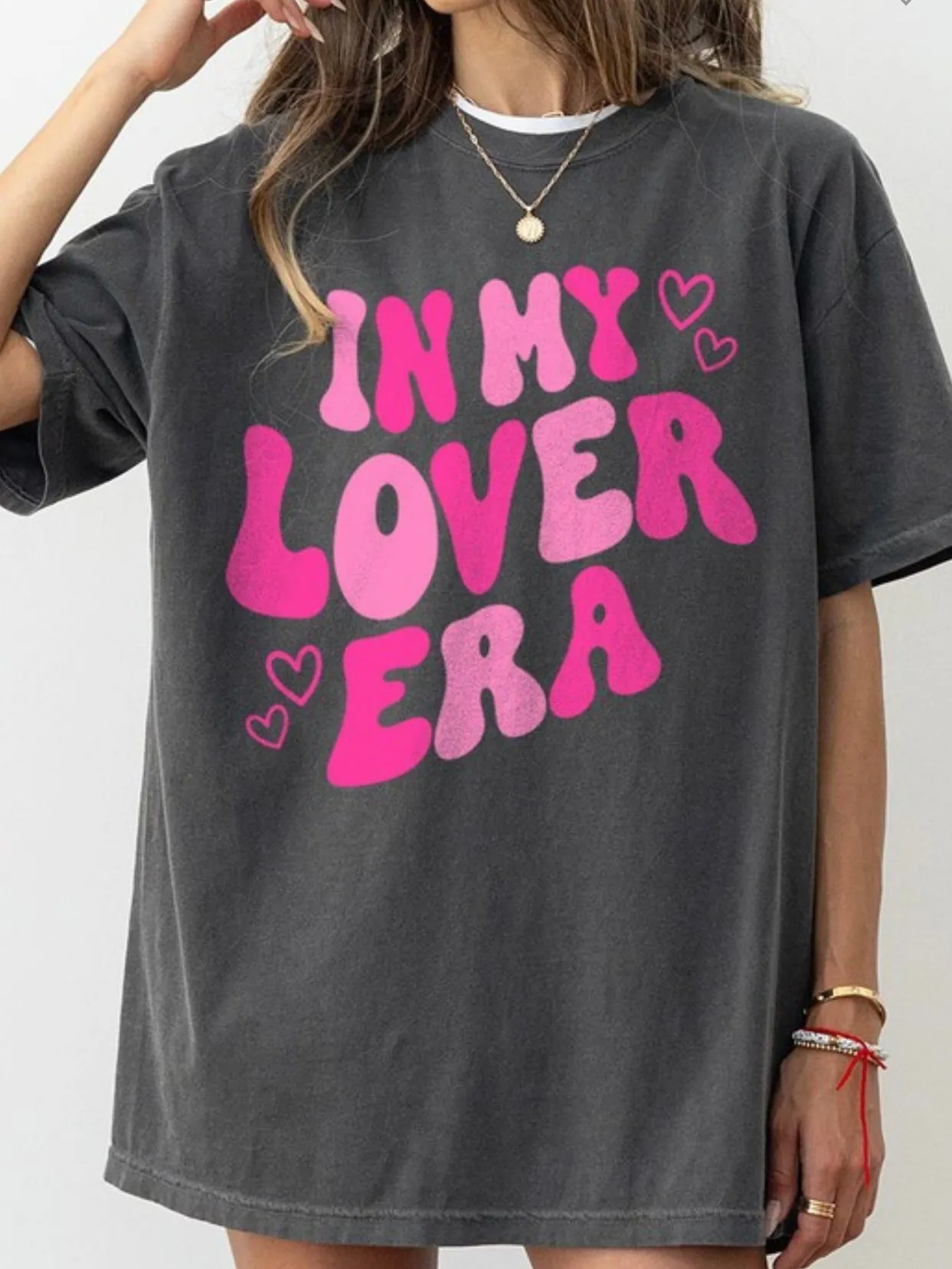 Lover Era Tee: Pepper