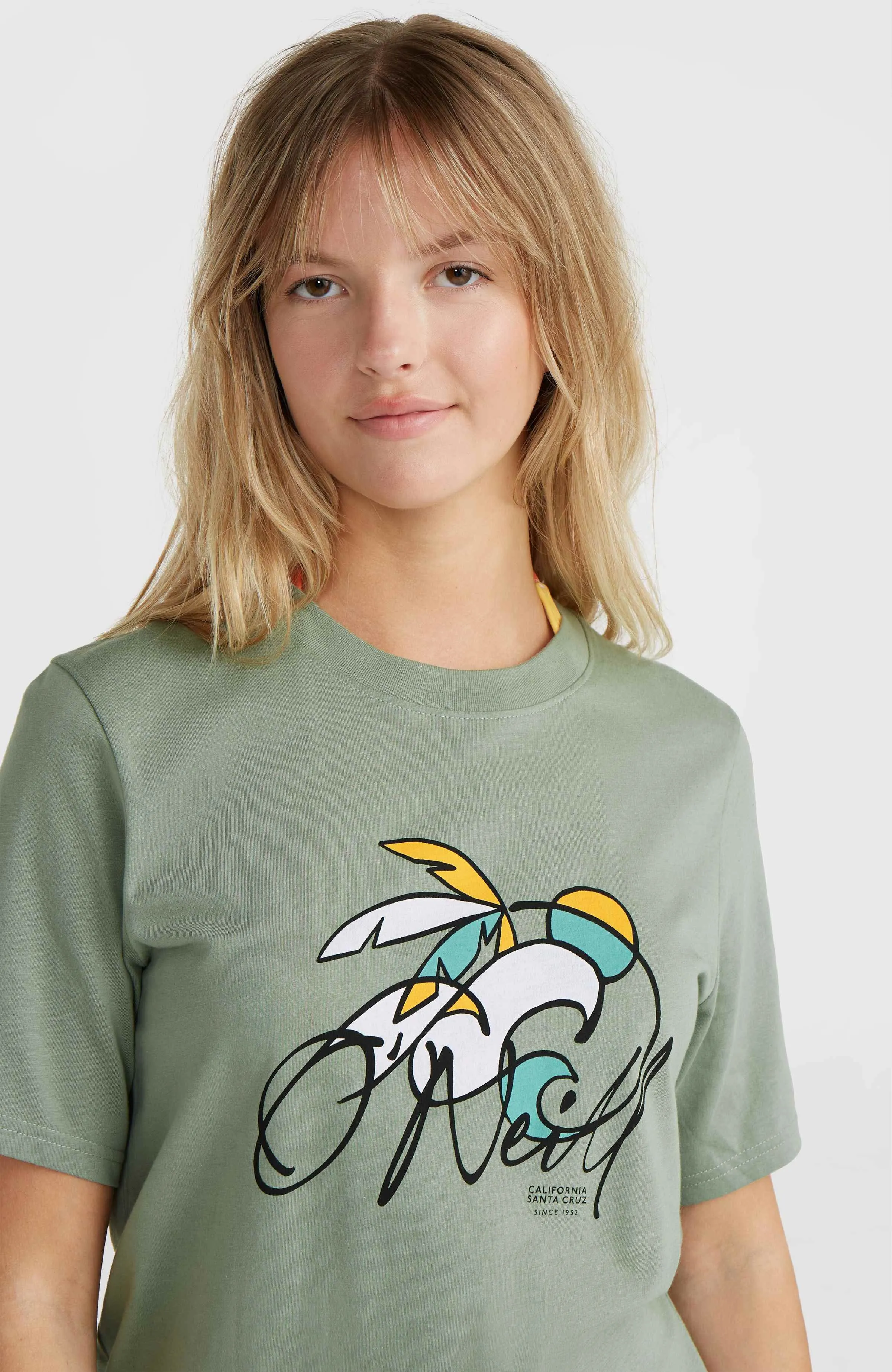 Luano Graphic T-Shirt | Lily Pad