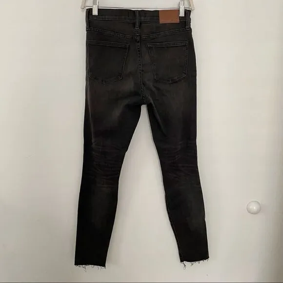 Madewell 9&quot; Mid-Rise Skinny Jeans in Black Sea