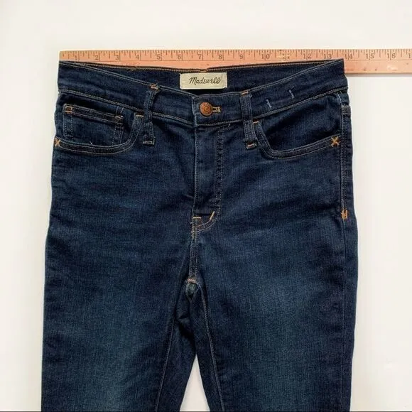 MADEWELL Dark Wash 9” Skinny Jeans!