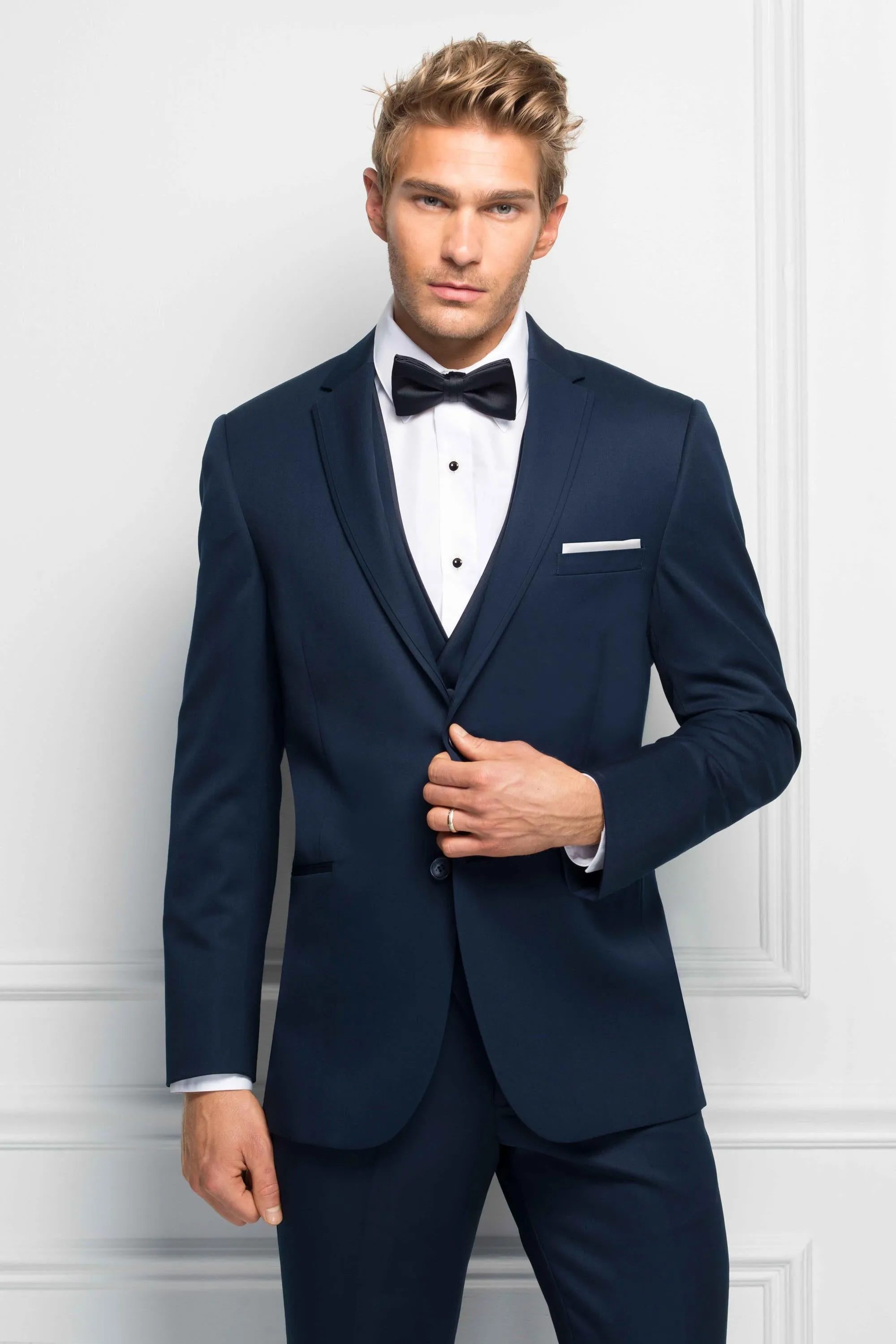 Men's White Traditional Fit Microfiber Shirt