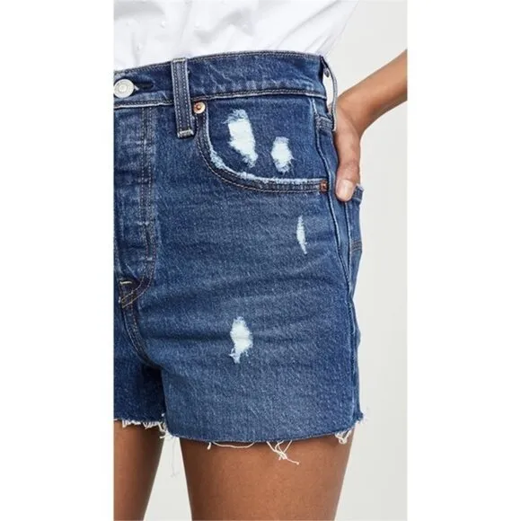 NEW Levi’s Ribcage Cutoff Distressed Jean Shorts