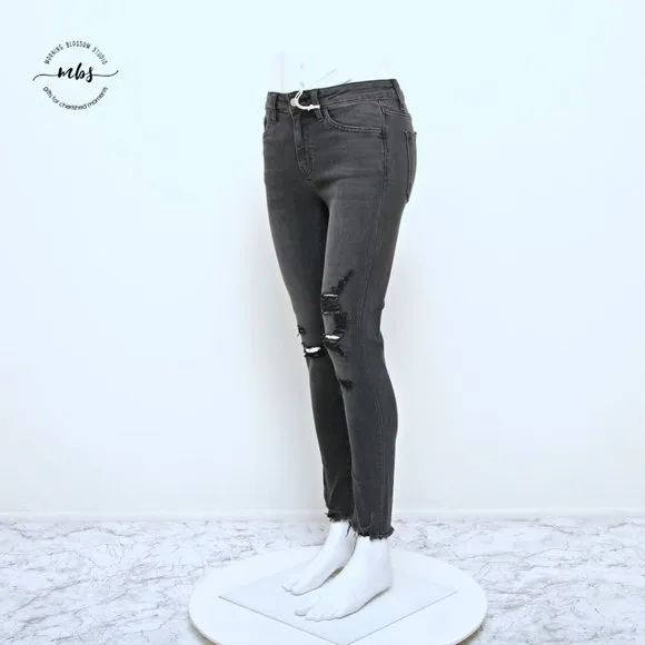 NWT Flying Monkey Black Label Distressed Low Waist Raw Hem Skinny Jeans Gray 26