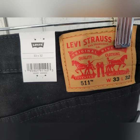 NWT Levi's 511 Flex Stretch Slim Mid Rise Black Distressed Jeans 33x32