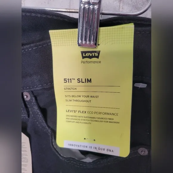 NWT Levi's 511 Flex Stretch Slim Mid Rise Black Distressed Jeans 33x32