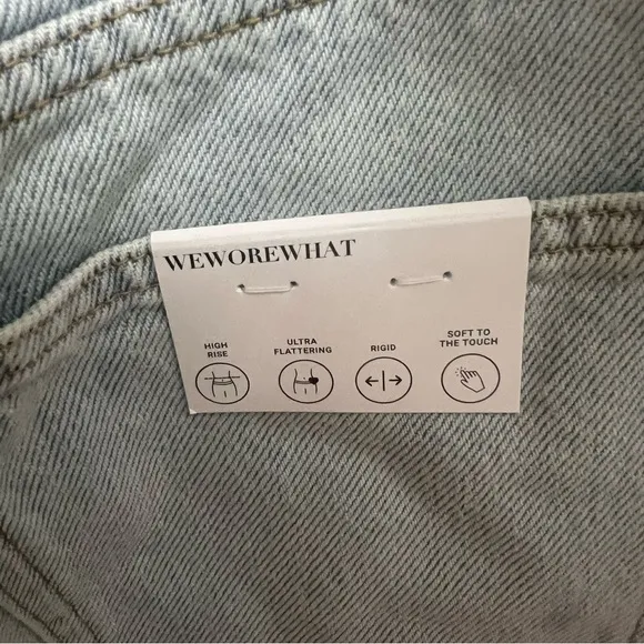 NWT WeWoreWhat Denim High rise shorts light wash size 25 raw hem women's