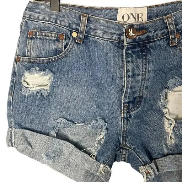 One Teaspoon Women’s Size 27 Chargers Distressed Denim Shorts Relaxed Fit
