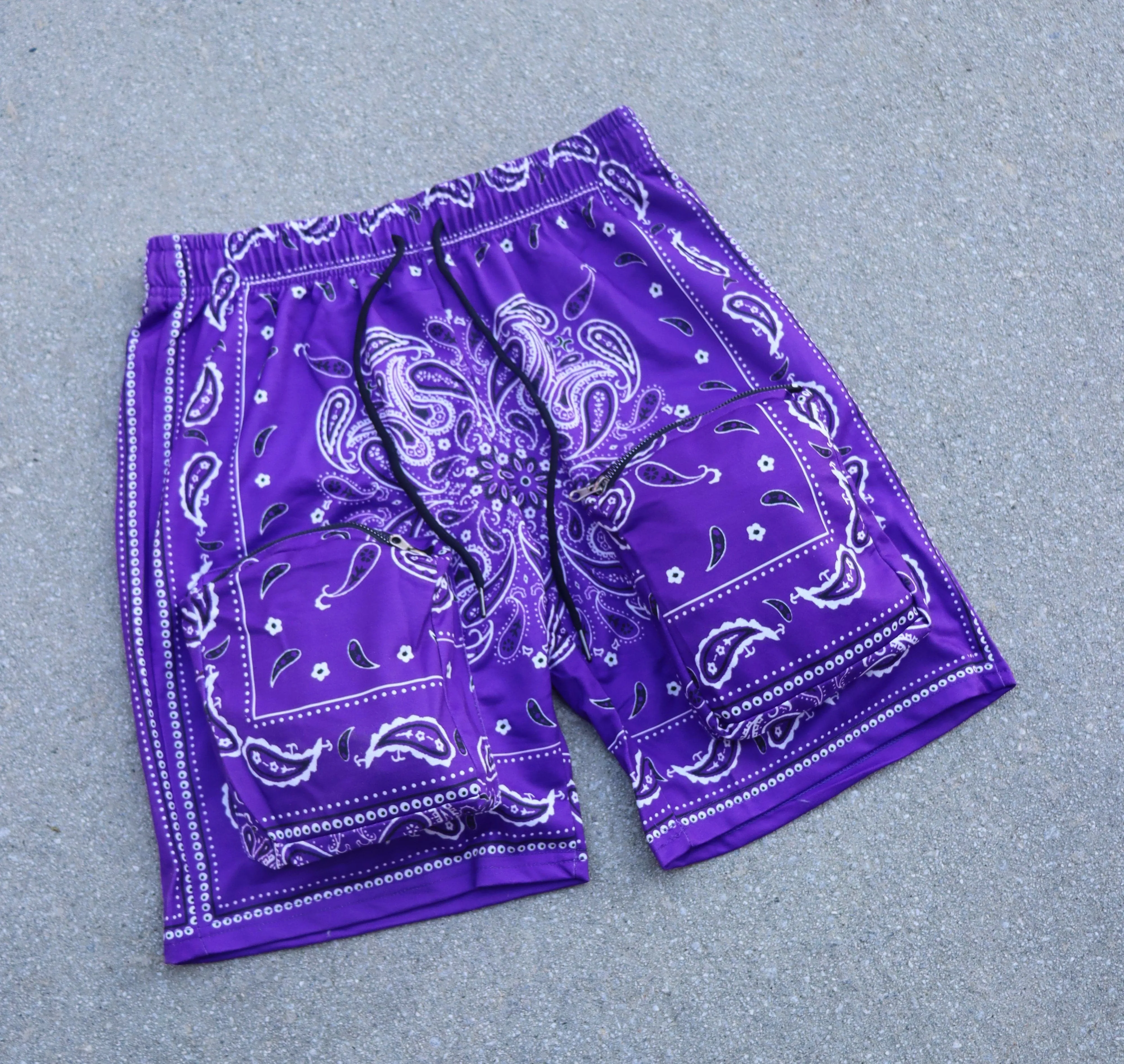 RISKY REWARDS PURPLE BANDANA CARGO POCKET SHORTS